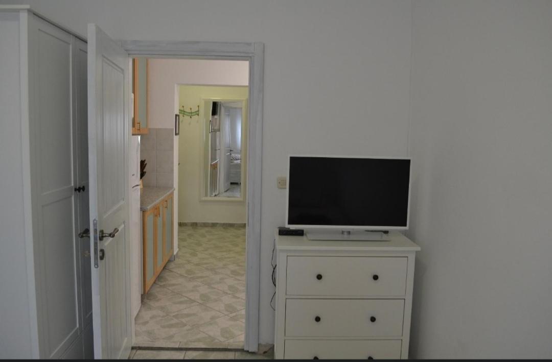 Apartment Lora Pag Town Exteriör bild